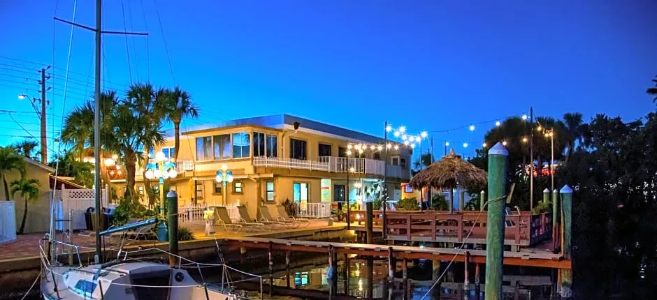 Bayview Plaza Waterfront Resort