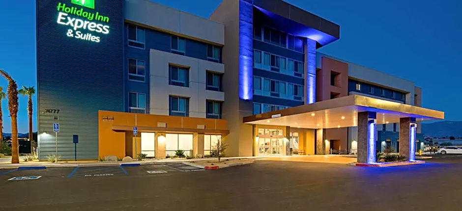 Holiday Inn Express & Suites - Palm Desert - Millennium By IHG