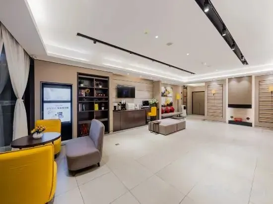 Homeinn Plus Hotel (Nanjing Xinjiekou Subway Station Deji Plaza)