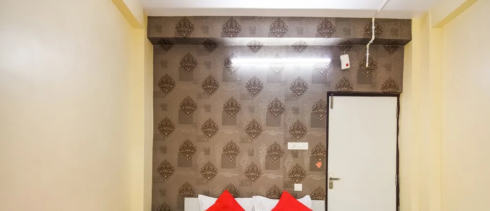 OYO 8189 Shree Krishna Guest House