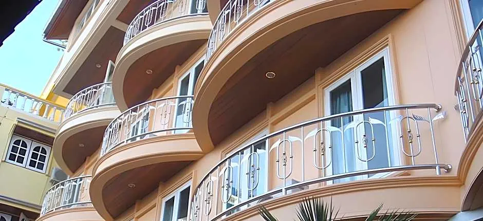 P.72 Hotel