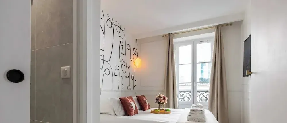 Intimate Private Room - 2P- Pigalle/moulin Rouge