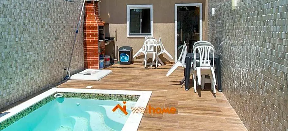 Casa com Piscina e churrasqueira em Camacari