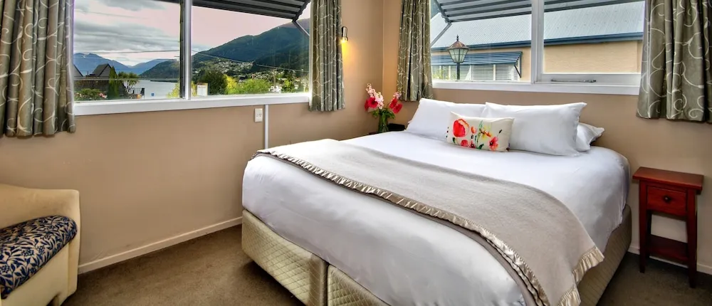 Melbourne Lodge