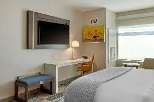 DoubleTree by Hilton Charleston Riverview