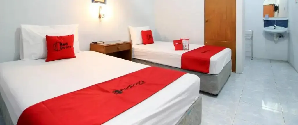 RedDoorz @ Hotel Raditia Graha Yogyakarta