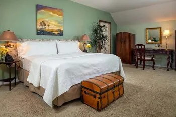 Historic Engadine House Suite S5, Candler