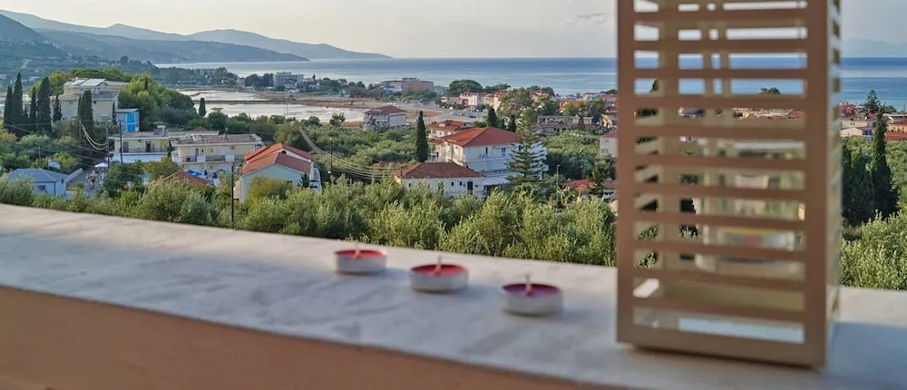 Pouliezos Koklanis Zante Apartments
