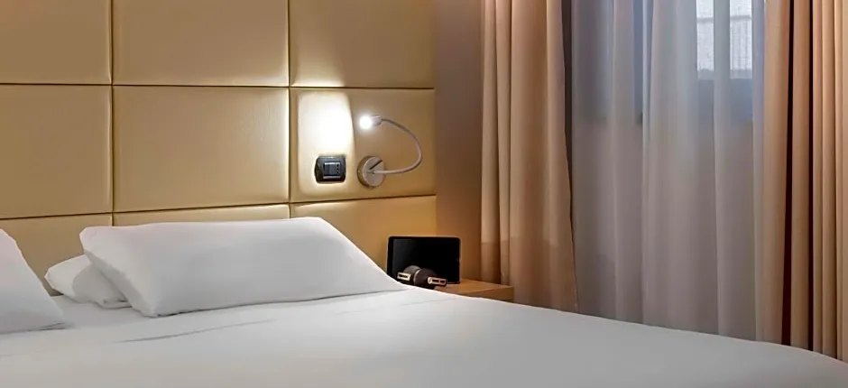 Best Western Hotel Cavalieri Della Corona