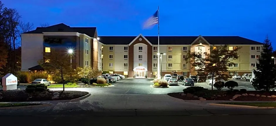 Sonesta Simply Suites Cleveland North Olmsted Airport