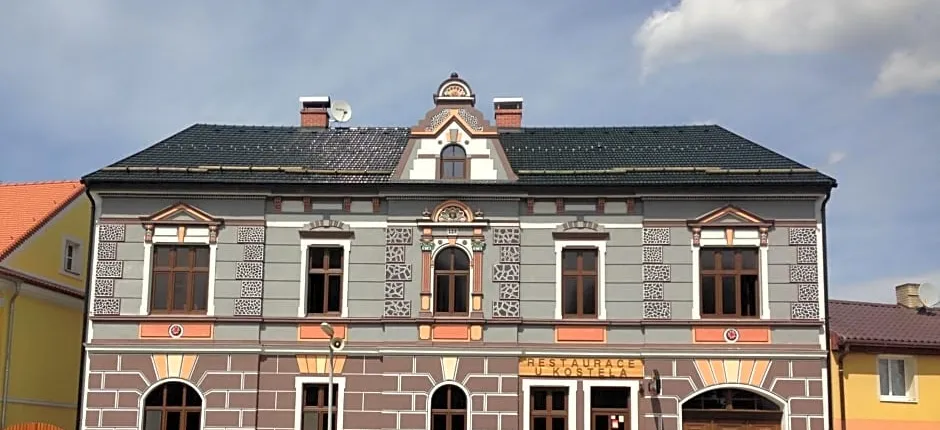 Restaurace U Kostela