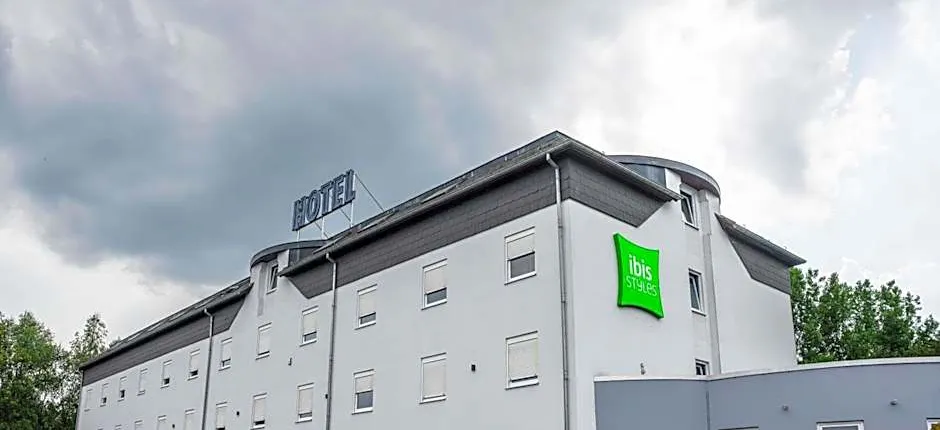 ibis Styles Charleroi Airport Aero 44