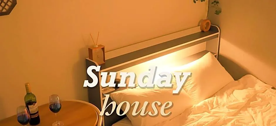 Sunday House 4
