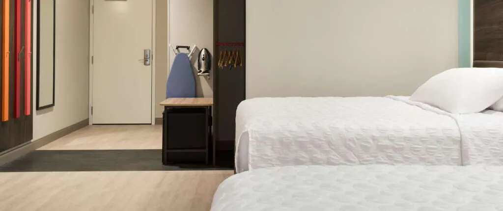 Tru by Hilton Cedar Rapids Westdale