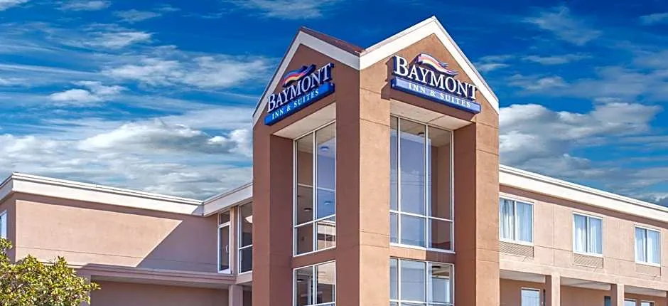 Baymont by Wyndham Madison Heights Detroit Area
