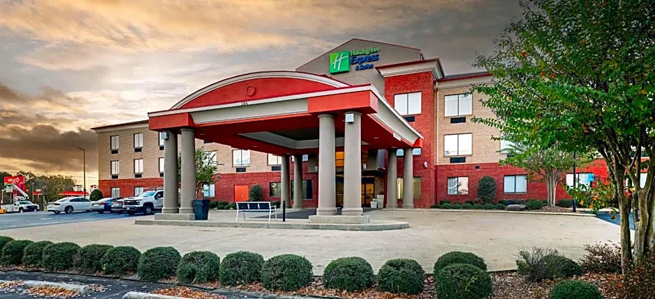 Holiday Inn Express Hotel & Suites- Gadsden by IHG