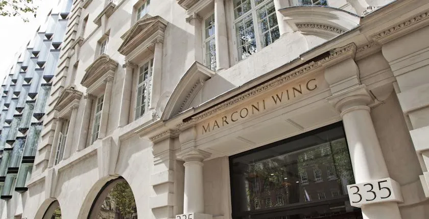 Apple Apartments The Strand