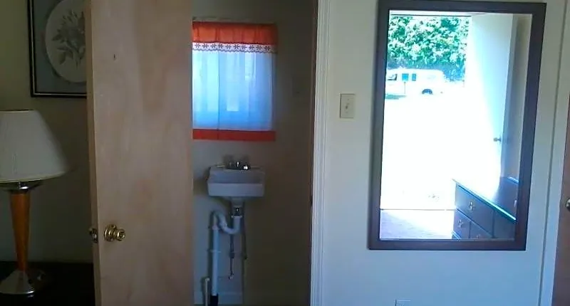 Hiland Terrace Hotel