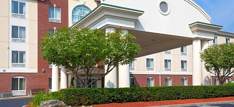 Holiday Inn Express Tower Center New Brunswick By IHG