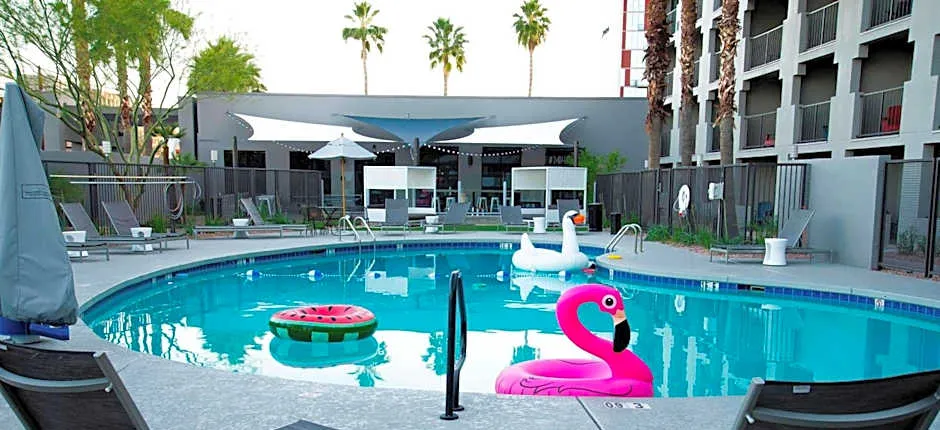 Moxy by Marriott Phoenix Tempe/ASU Area