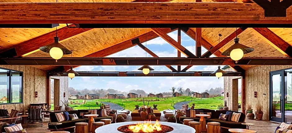 Wildflower Farms, Auberge Collection