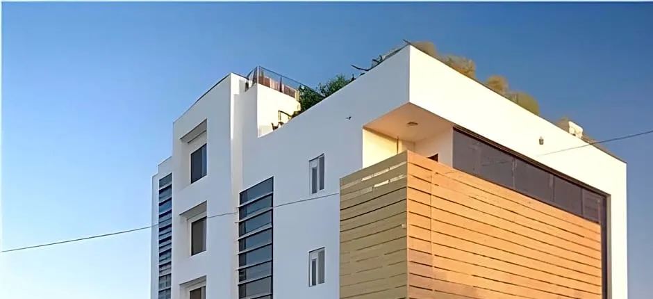 Hotel NaNgi's Pride
