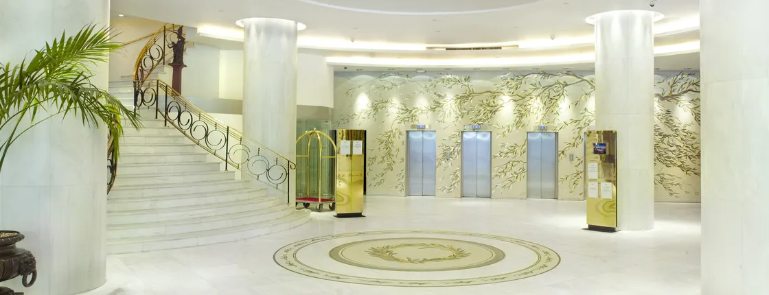 Titania Hotel