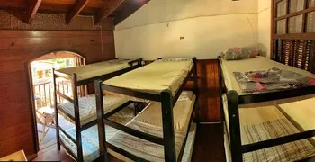 Tombrothers Hostel, Guaruja