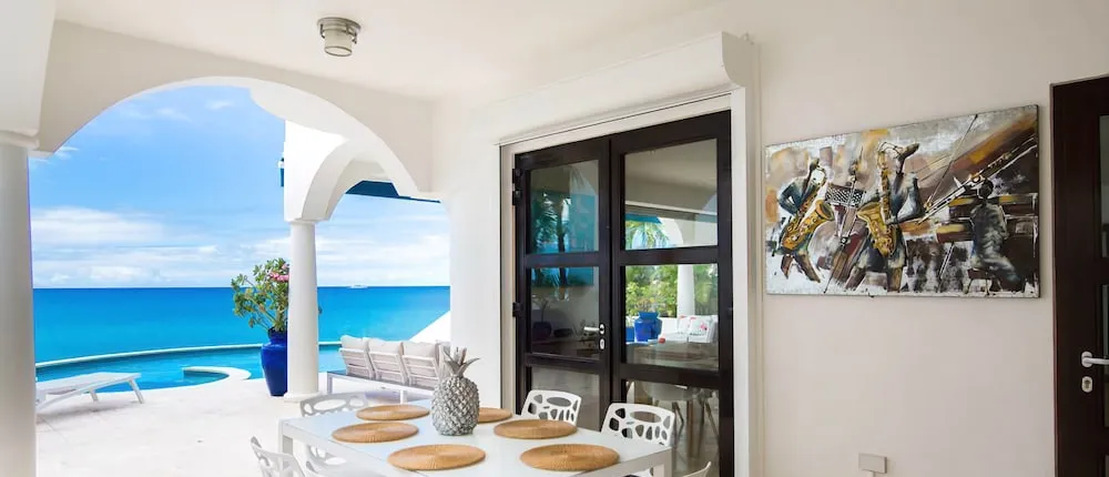 Villa Blue Shore