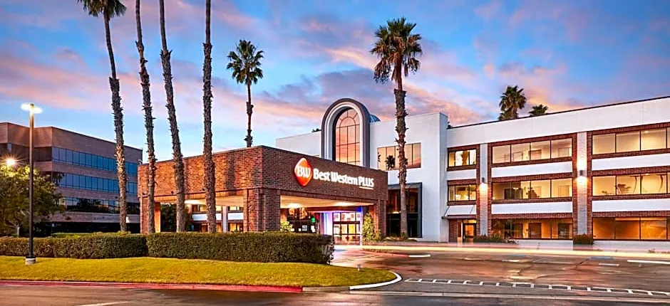 Best Western Plus Meridian Inn & Suites, Anaheim-Orange