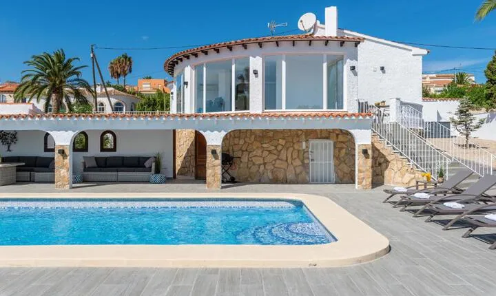 Villa Moose PlusHolidays