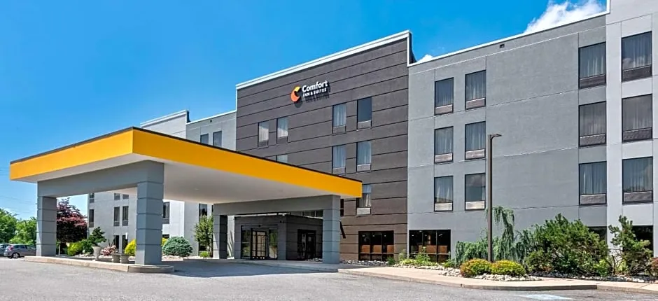 Comfort Inn & Suites York