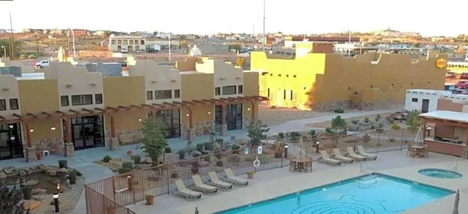 Moenkopi Legacy Inn & Suites