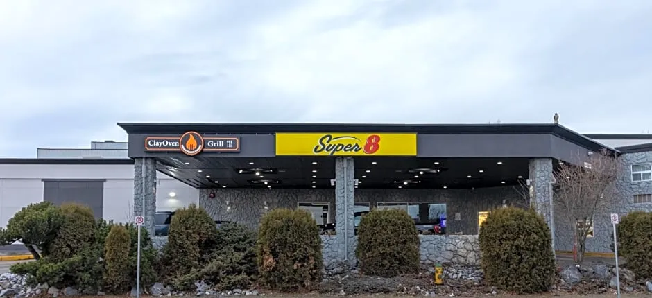 Super 8 by Wyndham Prince George