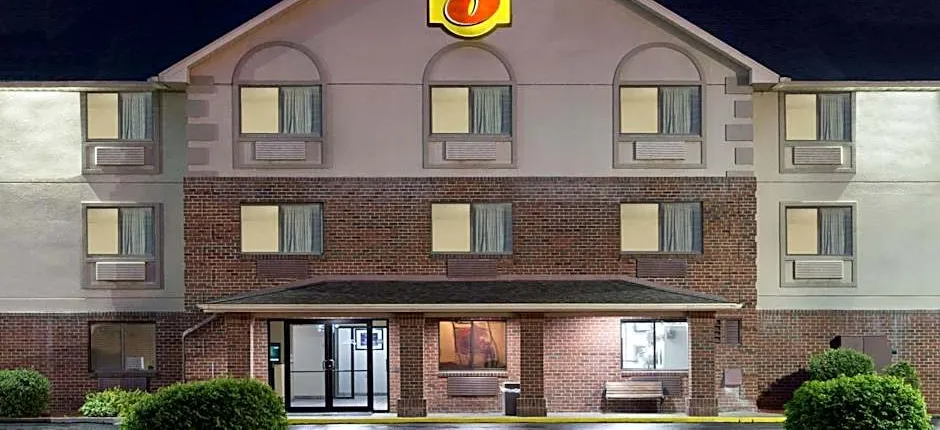 Super 8 by Wyndham Morgantown