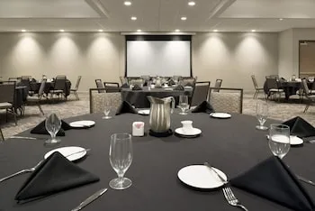 Crowne Plaza Bloomington-Normal