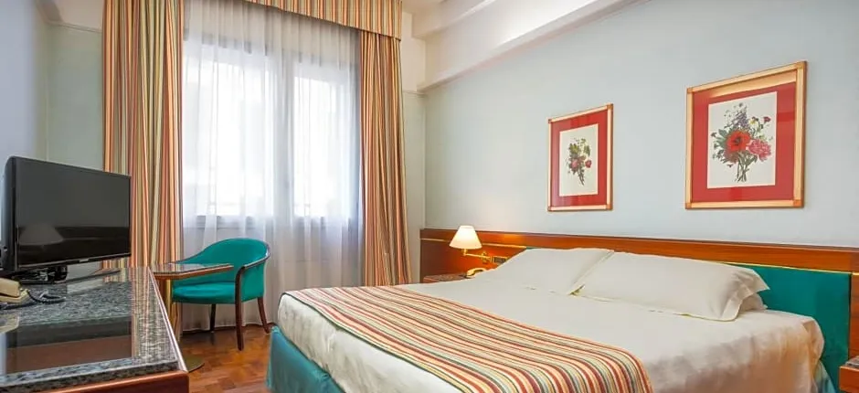 Hotel Crivi's