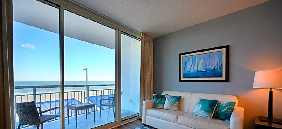 Spectacular Ocean Front Real 1 Bedroom Condo, 2 Ba