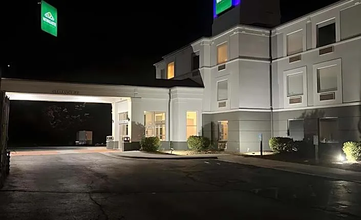 Wingate by Wyndham Dublin Near Claytor Lake State Park