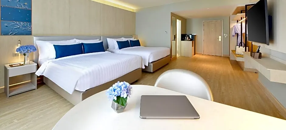 Centre Point Pratunam Hotel