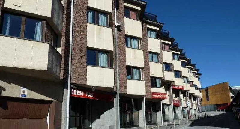 Apartamentos Crest Pas