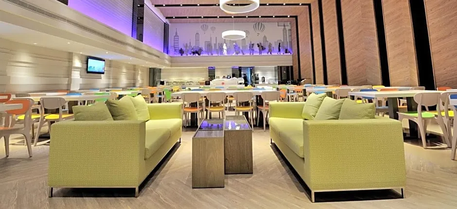 Green World Hotel Zhonghua