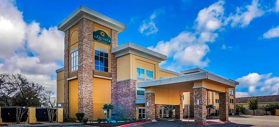 La Quinta Inn & Suites by Wyndham Beeville
