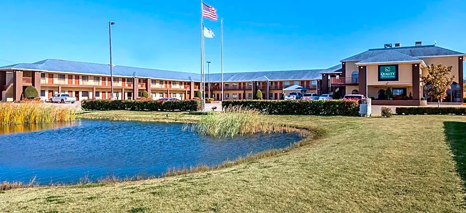 Quality Inn & Suites Owasso US-169
