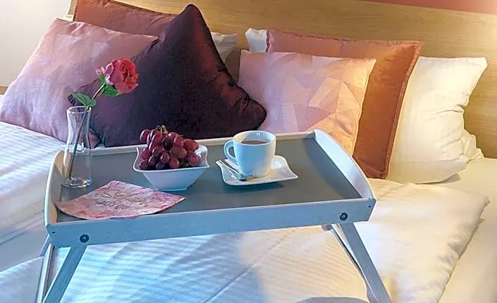 Paleo Finest Serviced Apartments