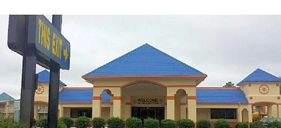 OYO hotel Greensboro east I 40
