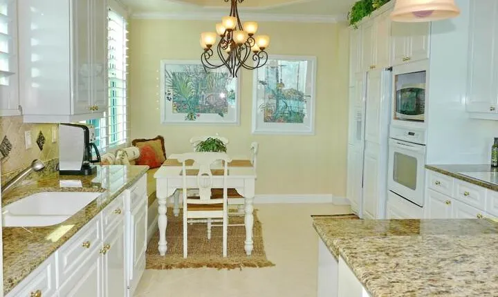 Pier 81 South Unit 204