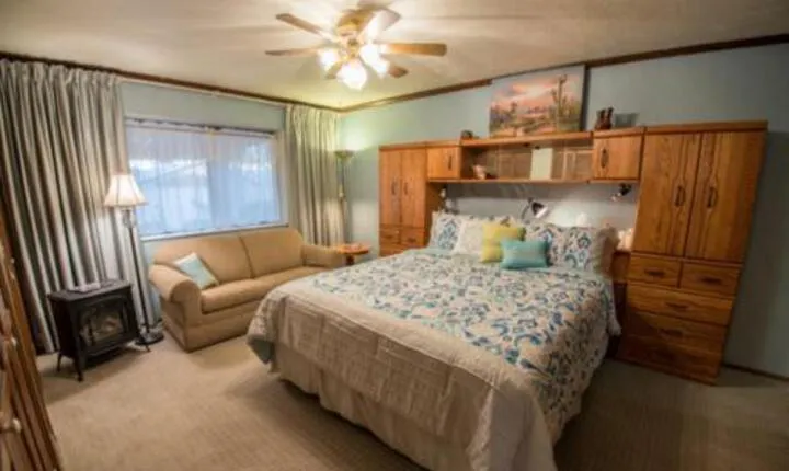 Canyon Colors Bed and Breakfast