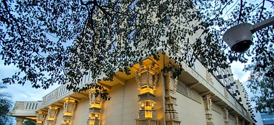 Sterlings Mac Hotel