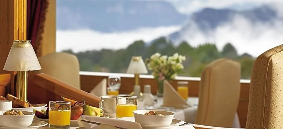 Mountain Heritage Hotel